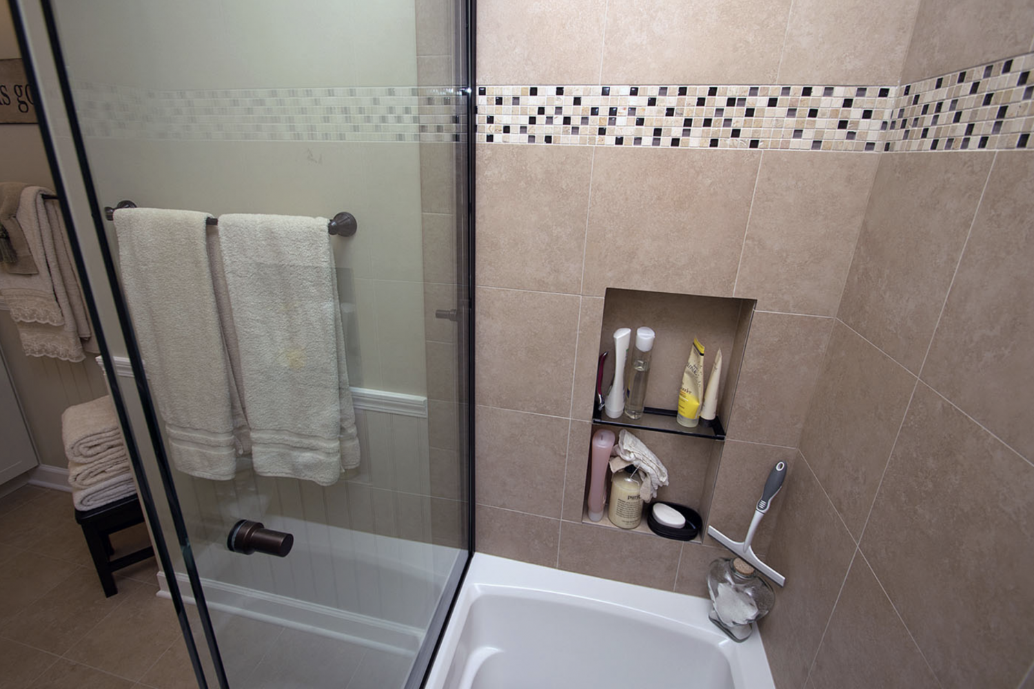 Bathroom Full Remodel | Glenview, IL | Updated Hall Bath