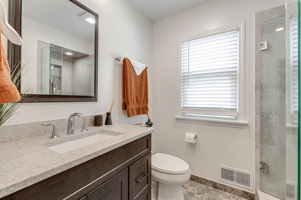 Bathroom remodel in Oak Park